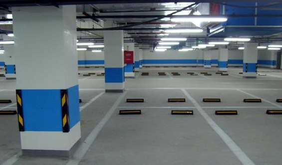 重慶路景道路劃線 江北大渡口標準車庫劃線批發(fā)價格與服務解析